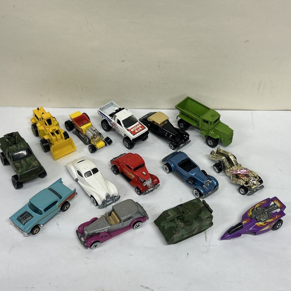 Lot Of Vintage Hot Wheels Cars Trucks 1980’s USED